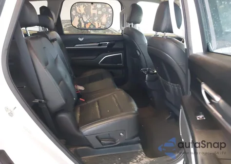 2021 Kia Telluride Lx z USA, uszkodzony, nr VIN 5XYP24HC1MG130674